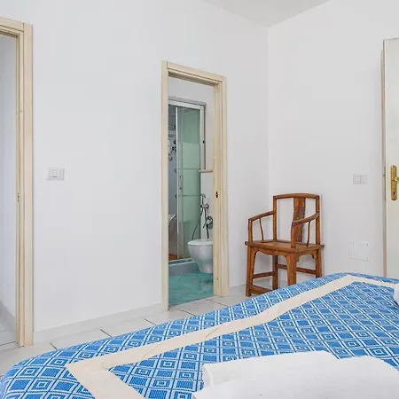 Terrazza Sul Mare بيت للعطل كانّيجوني